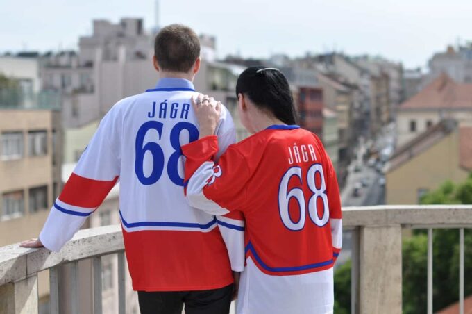 jagr 768146 1280