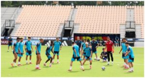 Thunderstorms Disrupt Spain’s World Cup Final Preparations IMG 2560