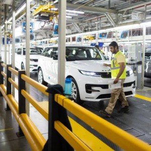 Jaguar Land Rover Cuts 4,000 Jobs as Crisis Deepens IMG 4233