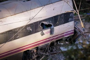 Spain Declares Three Days of Mourning After High-Speed Train Crash Kills 68 IMG 6101