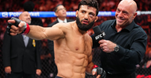 Volkanovski Eyes Tsarukyan Fight if Gaethje Walks Away gettyimages 2296158280